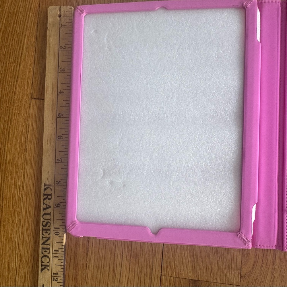 Vera Bradley Tablet Folio Priscilla Pink Fits iPad 2 and Later New - Picture 9 of 9